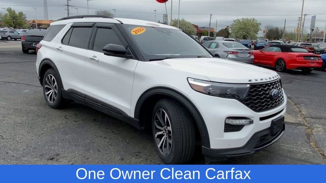 Used 2022 Ford Explorer ST image 2