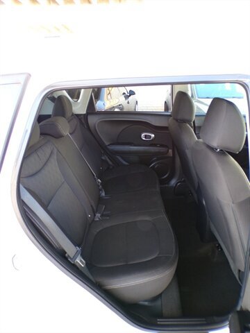 Used 2018 Kia Soul FWD image 23