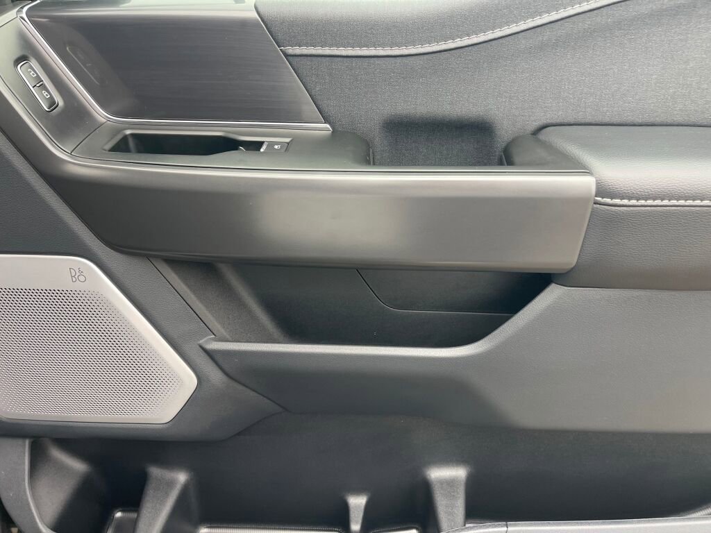 Certified 2025 Ford F150 Lariat w/ Equipment Group 502A High image 24