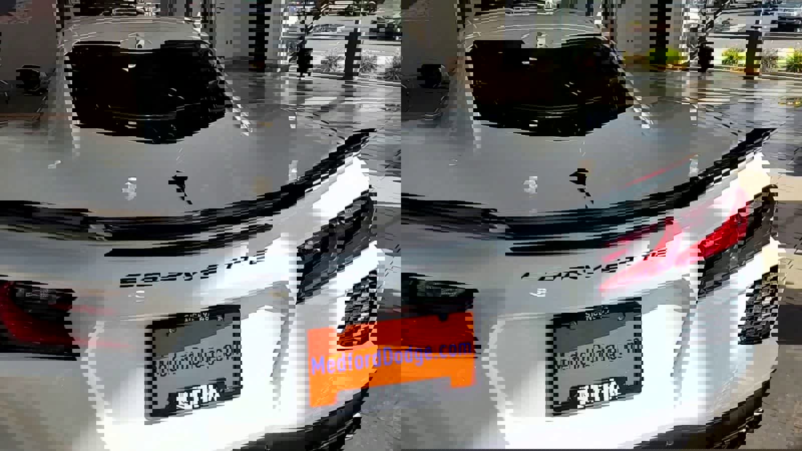 Used 2023 Chevrolet Corvette 2LT w/ Z51 Performance Package image 3