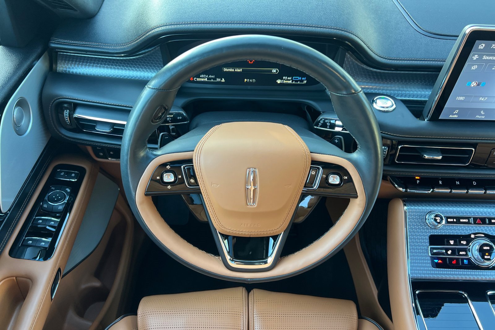 Certified 2023 Lincoln Aviator Black Label Grand Touring w/ Class IV Trailer Tow Package image 14