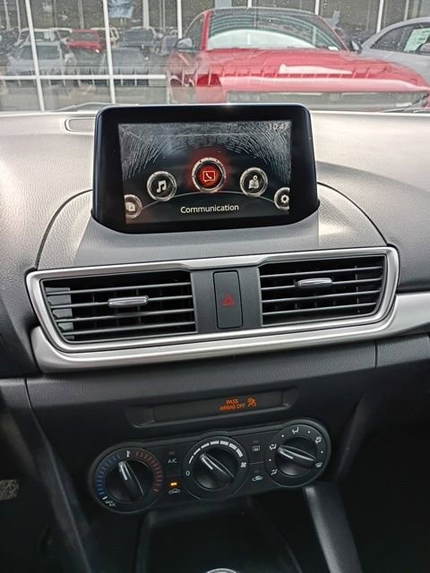 Used 2018 MAZDA MAZDA3 Sport image 30