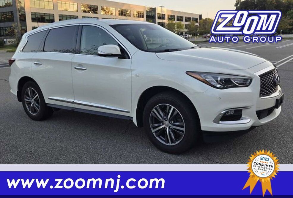 Used 2018 INFINITI QX60 Luxe w/ Premium Plus Package image 1