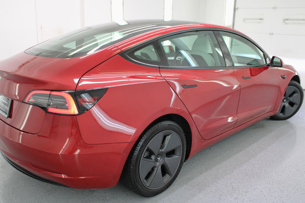 Used 2021 Tesla Model 3 Standard Range Plus RWD image 15