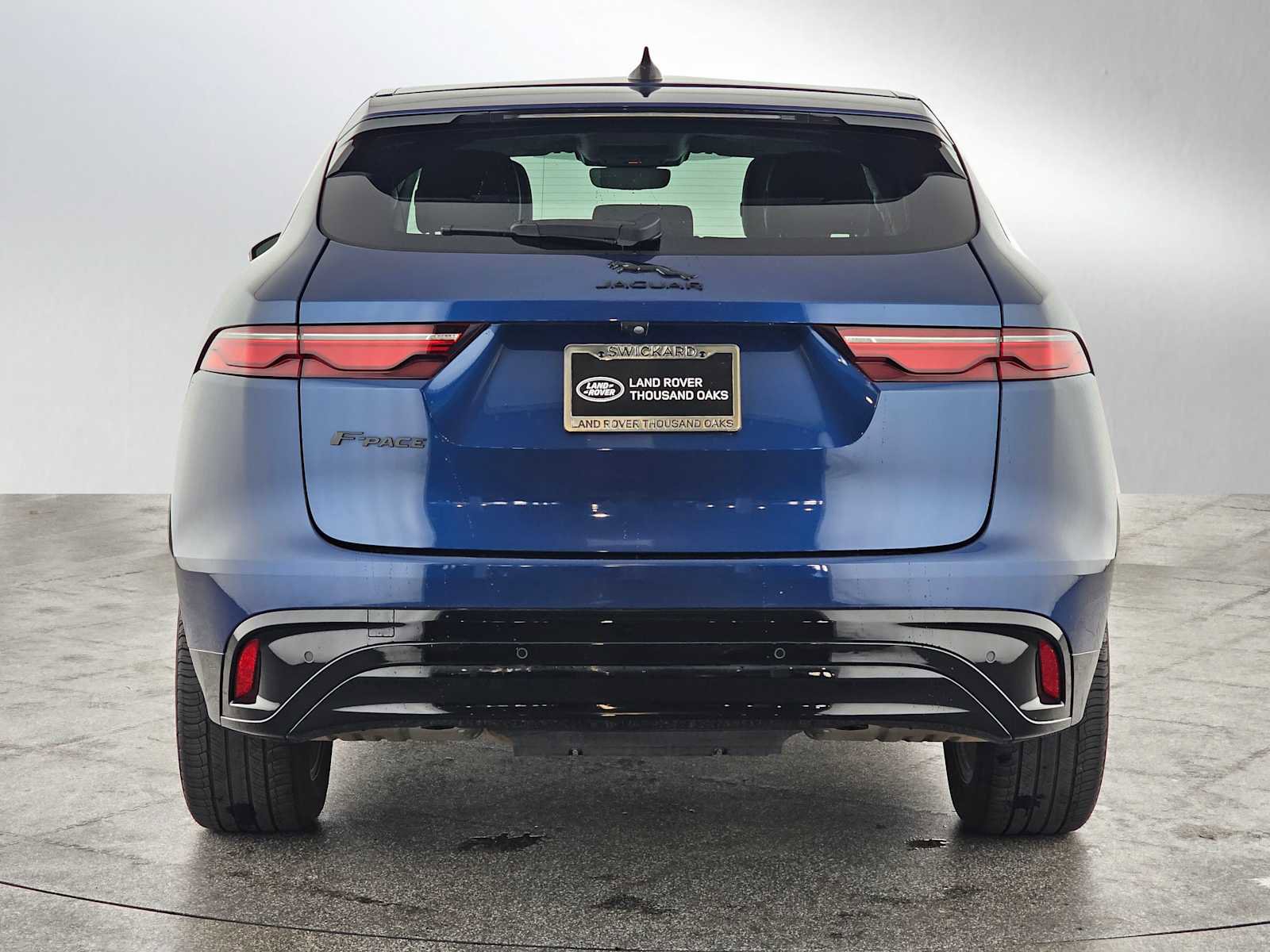 Used 2022 Jaguar F-PACE S image 6