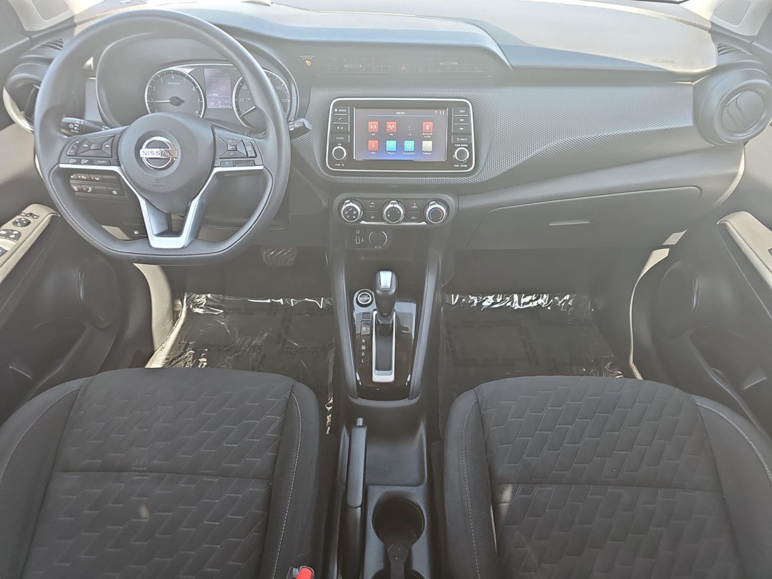 Used 2021 Nissan Kicks S FWD image 12