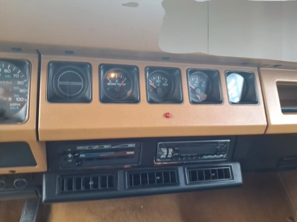 Used 1995 Jeep Wrangler SE image 18