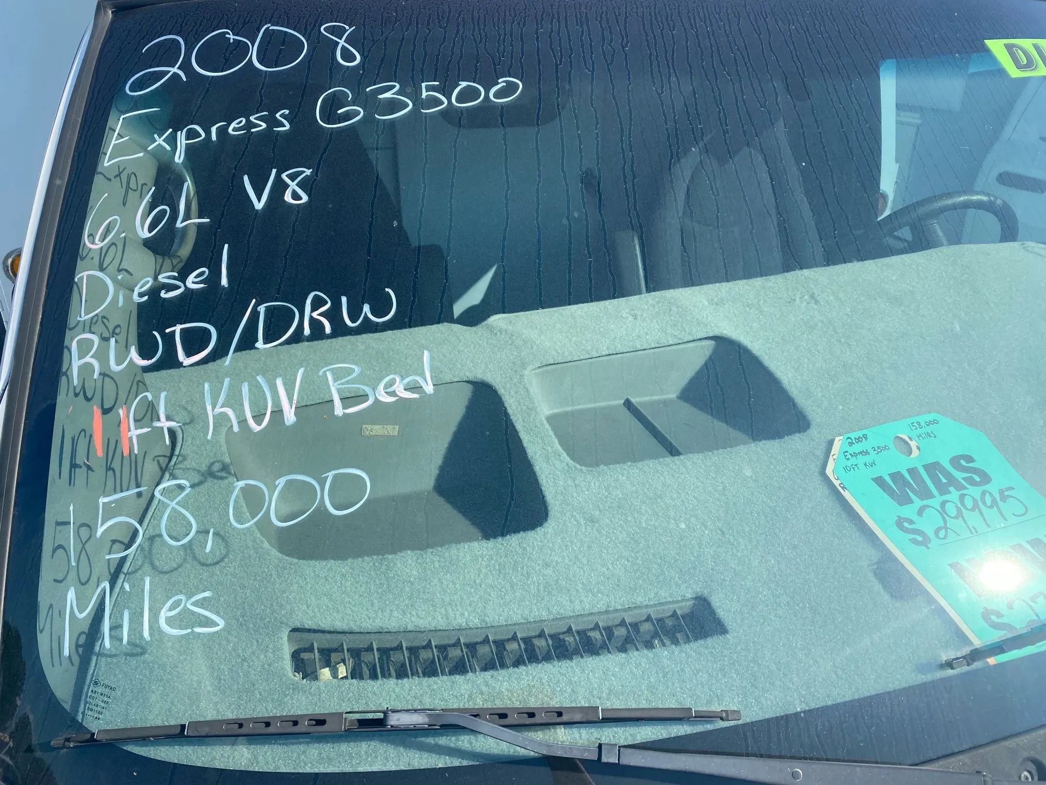 Used 2008 Chevrolet Express 3500 image 3