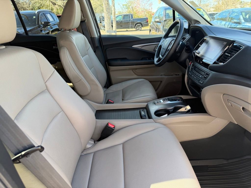 Certified 2023 Honda Ridgeline RTL image 9