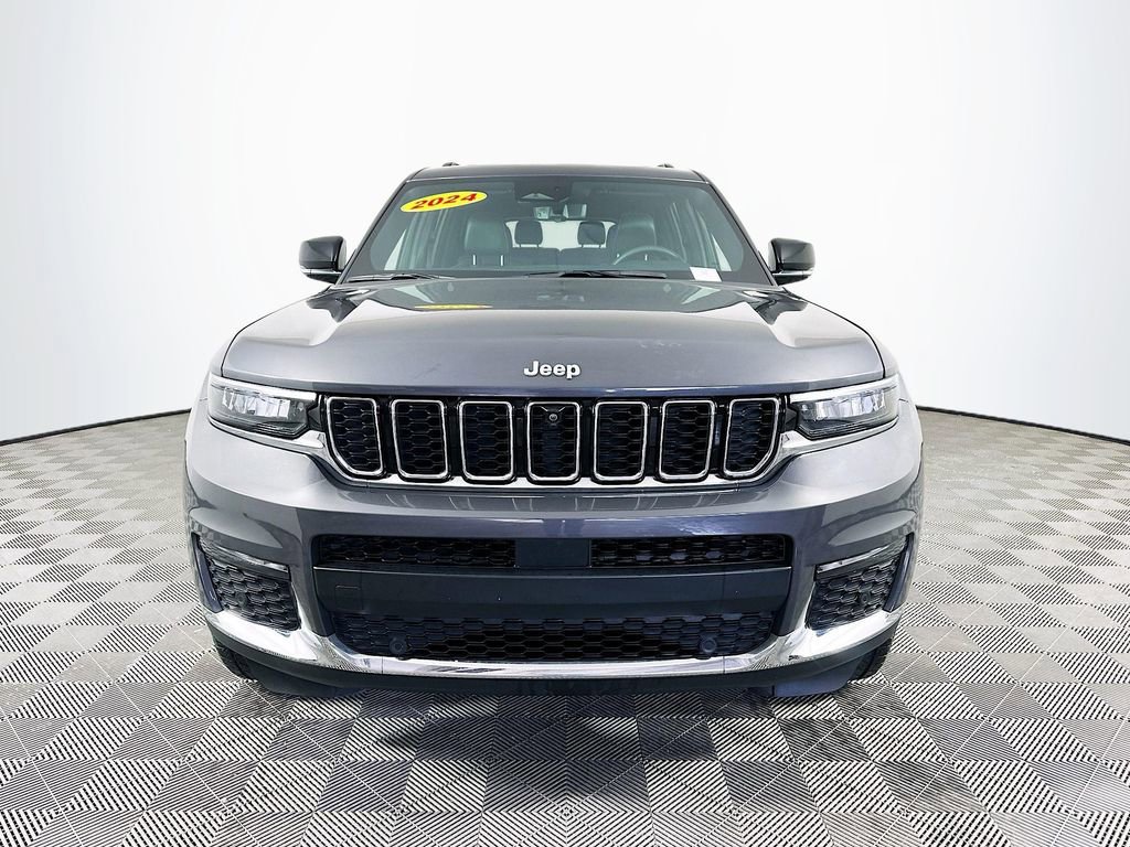 Certified 2024 Jeep Grand Cherokee L Limited w/ Luxury Tech Group II image 4