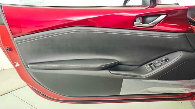 New 2026 MAZDA MX-5 Miata RF Grand Touring w/ Weather Package RWD image 9