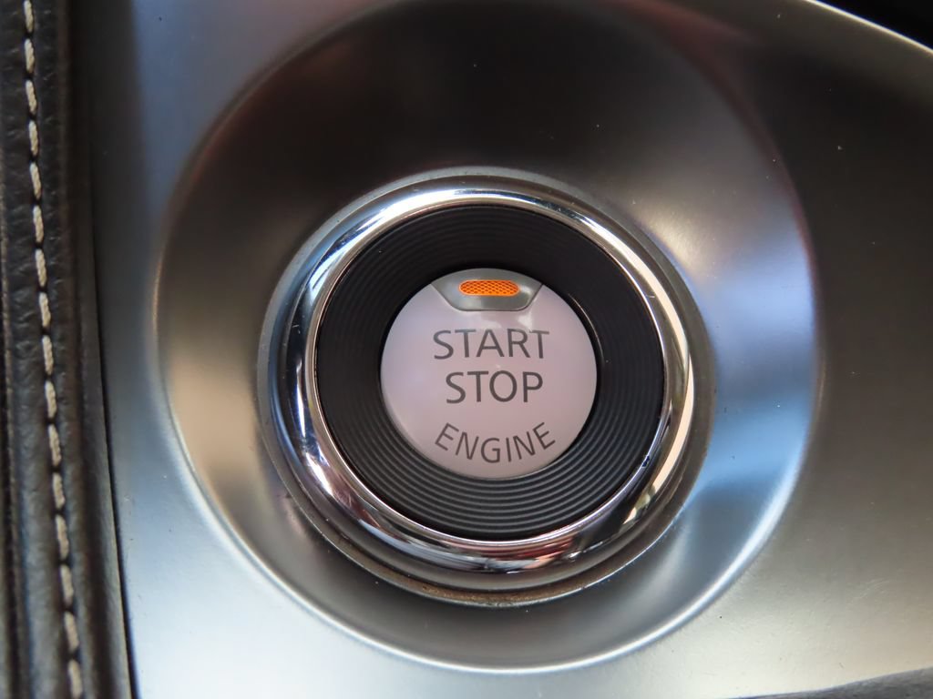 Used 2023 Nissan Maxima SL FWD image 13