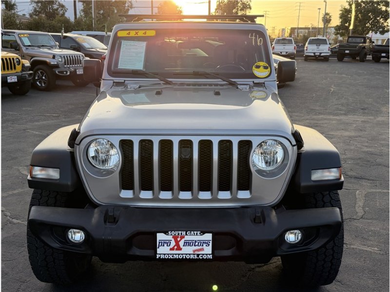 Used 2020 Jeep Wrangler Sport image 9