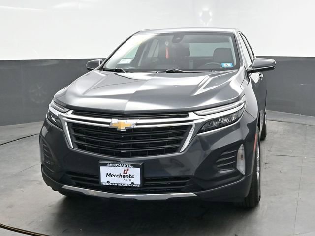 Used 2023 Chevrolet Equinox LT w/ Driver Convenience Package image 2