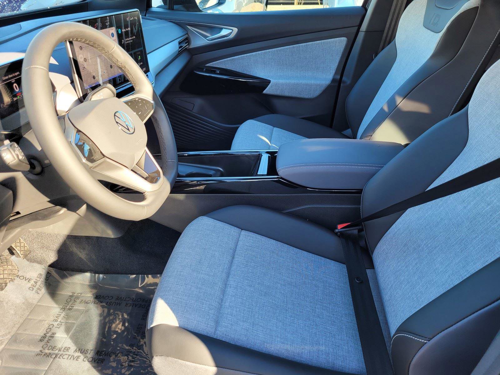 New 2025 Volkswagen ID.4 Pro RWD image 16