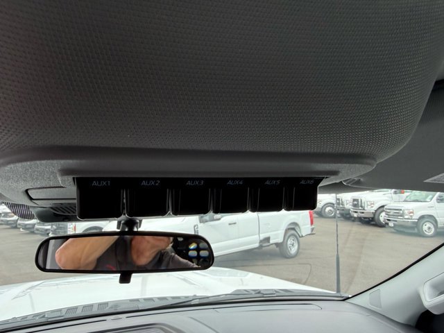 New 2026 Ford F550 4x4 Regular Cab Super Duty image 13