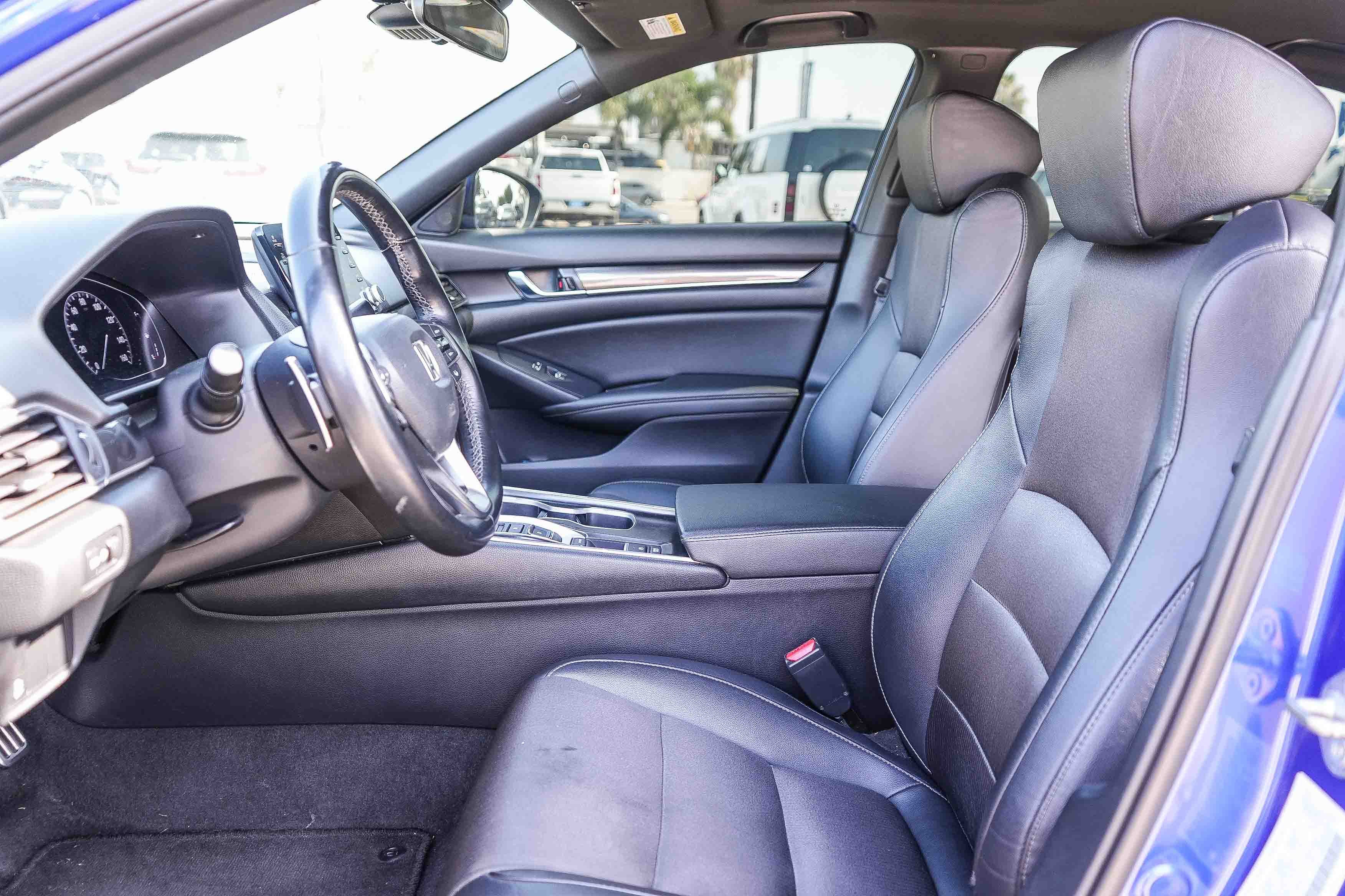 Certified 2019 Honda Accord Sport image 18