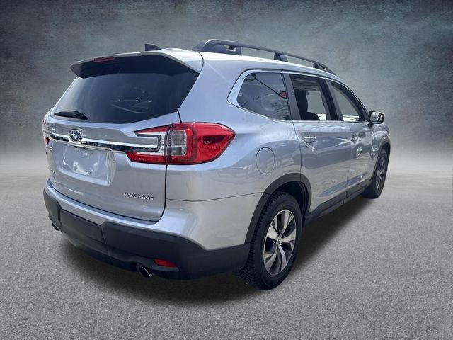 Used 2023 Subaru Ascent Premium image 10