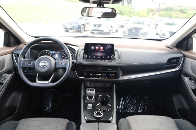 Certified 2023 Nissan Rogue SV AWD/4WD image 16