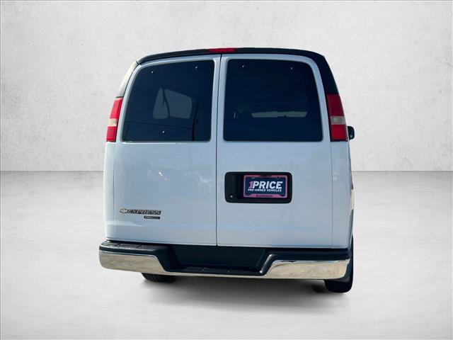 Used 2014 Chevrolet Express 3500 LT w/ LT Preferred Equipment Group RWD image 7