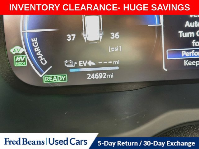 Used 2023 Toyota RAV4 XSE w/ Weather Package AWD/4WD image 17