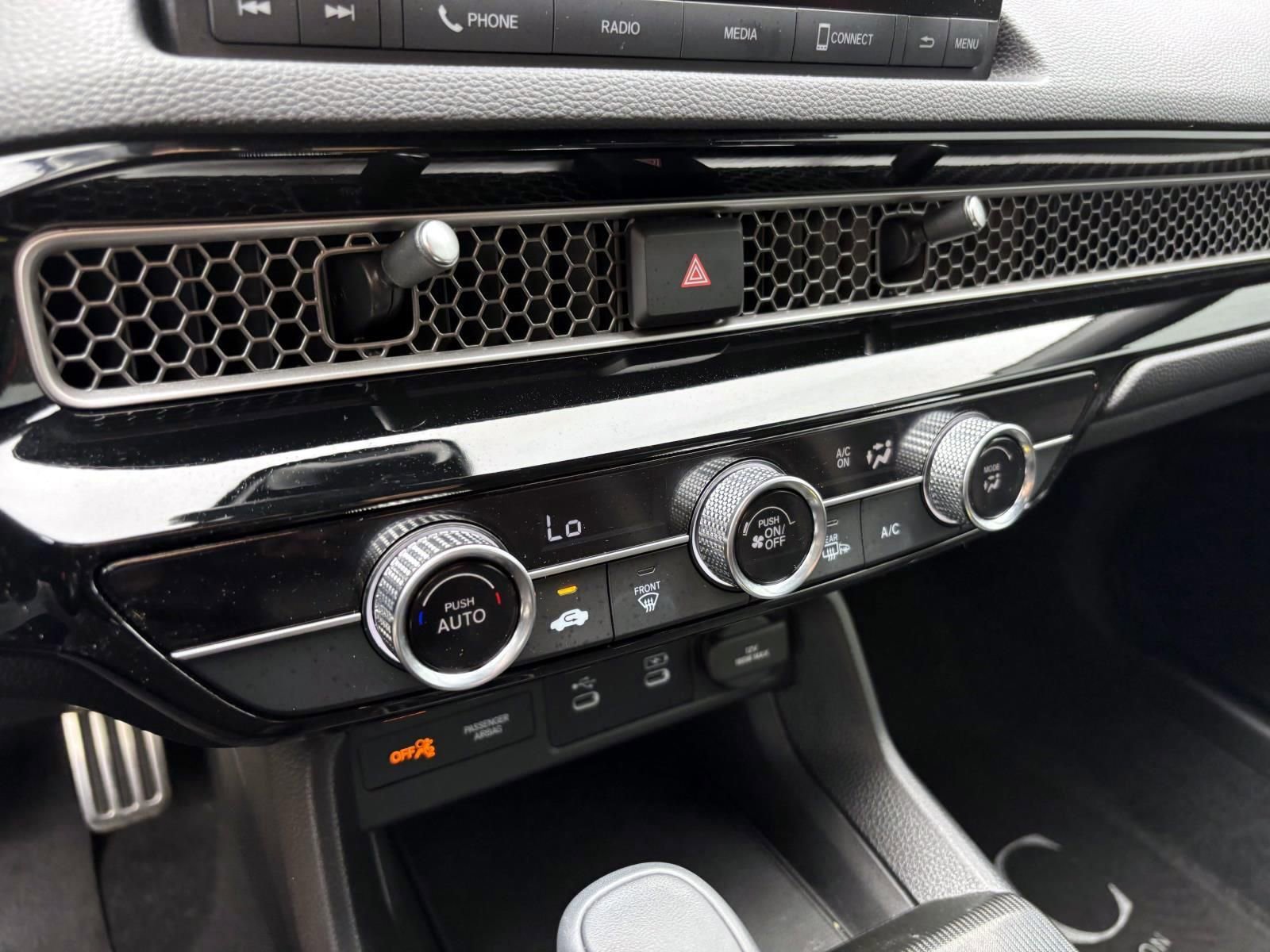 Used 2025 Honda Civic Sport image 22