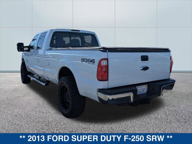 Used 2013 Ford F250 Lariat w/ Lariat Interior Pkg image 3