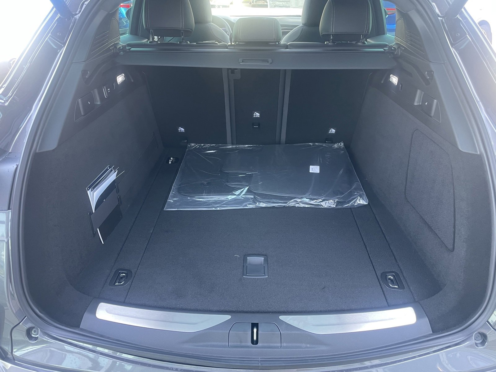 New 2024 Maserati Grecale GT image 12