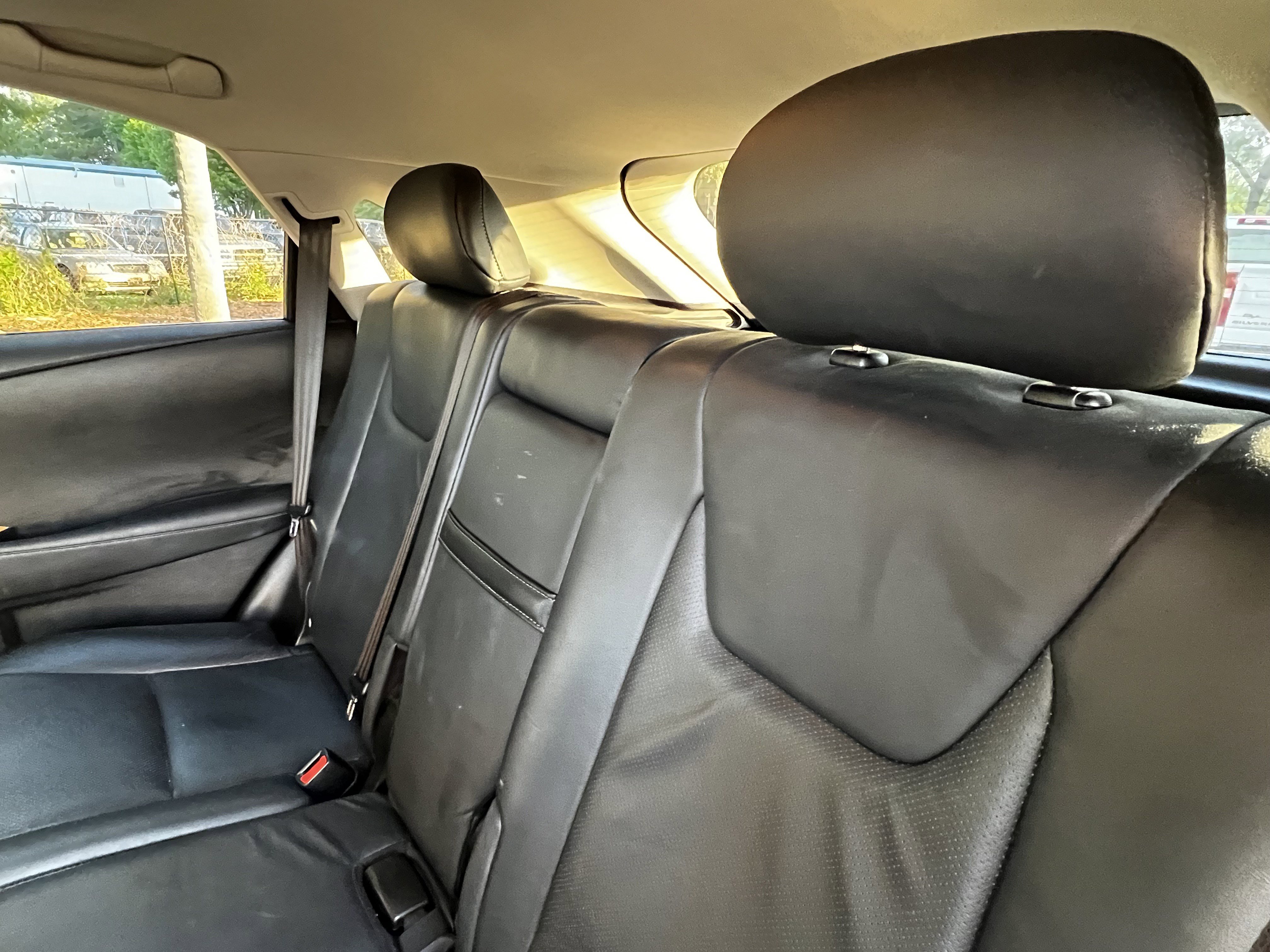 Used 2015 Lexus RX 450h AWD image 33