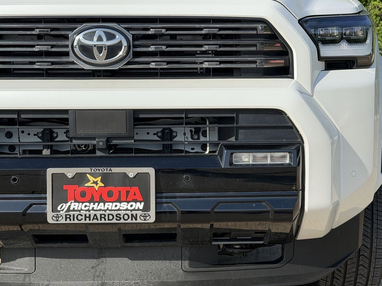 Used 2025 Toyota 4Runner 4WD image 9