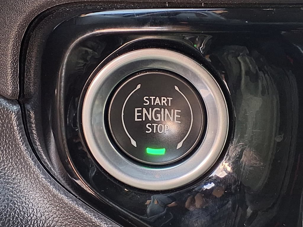 Certified 2023 Chevrolet Silverado 1500 ZR2 w/ Technology Package AWD/4WD image 8