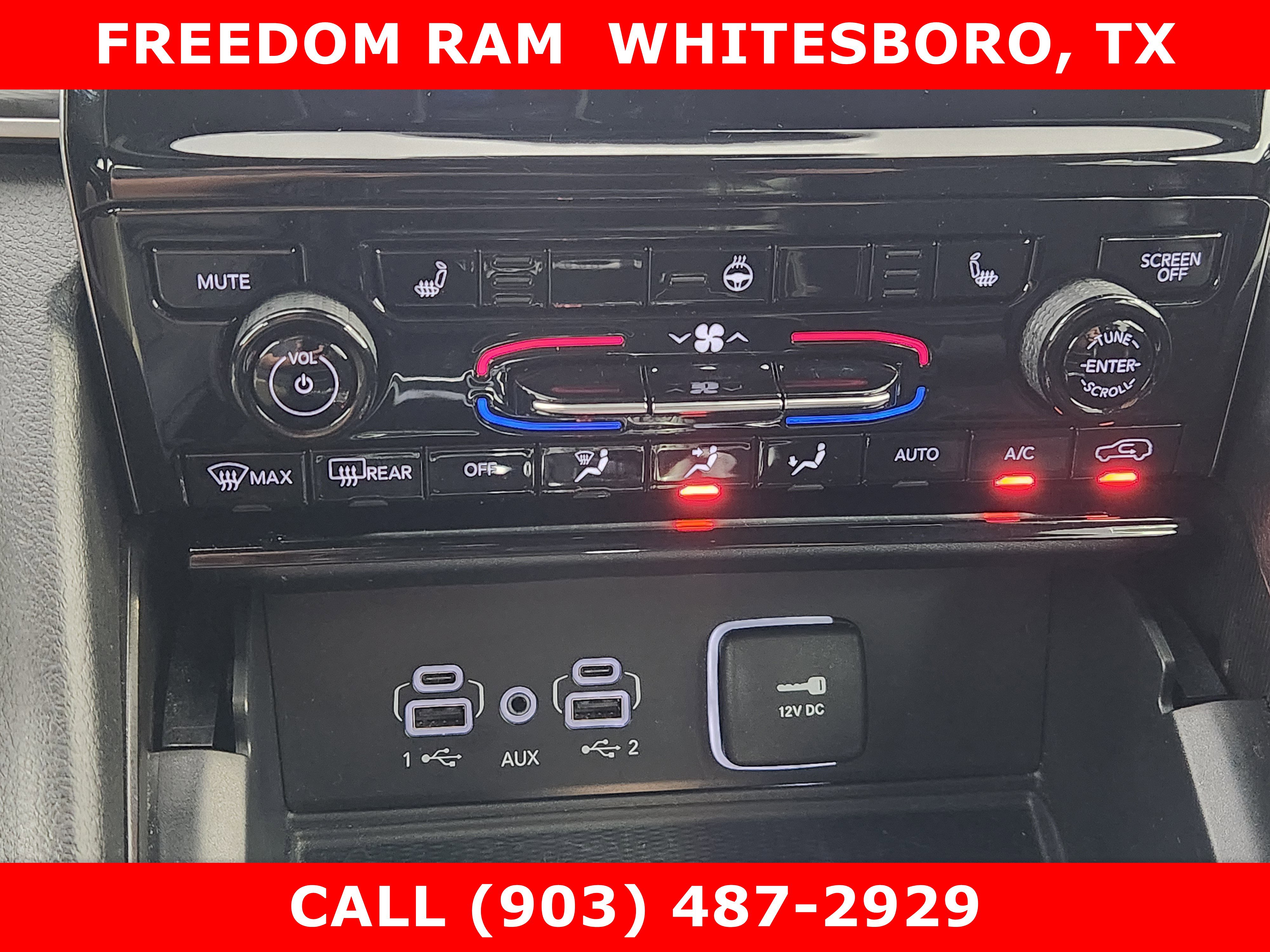 Used 2025 Jeep Grand Cherokee Altitude AWD/4WD image 14