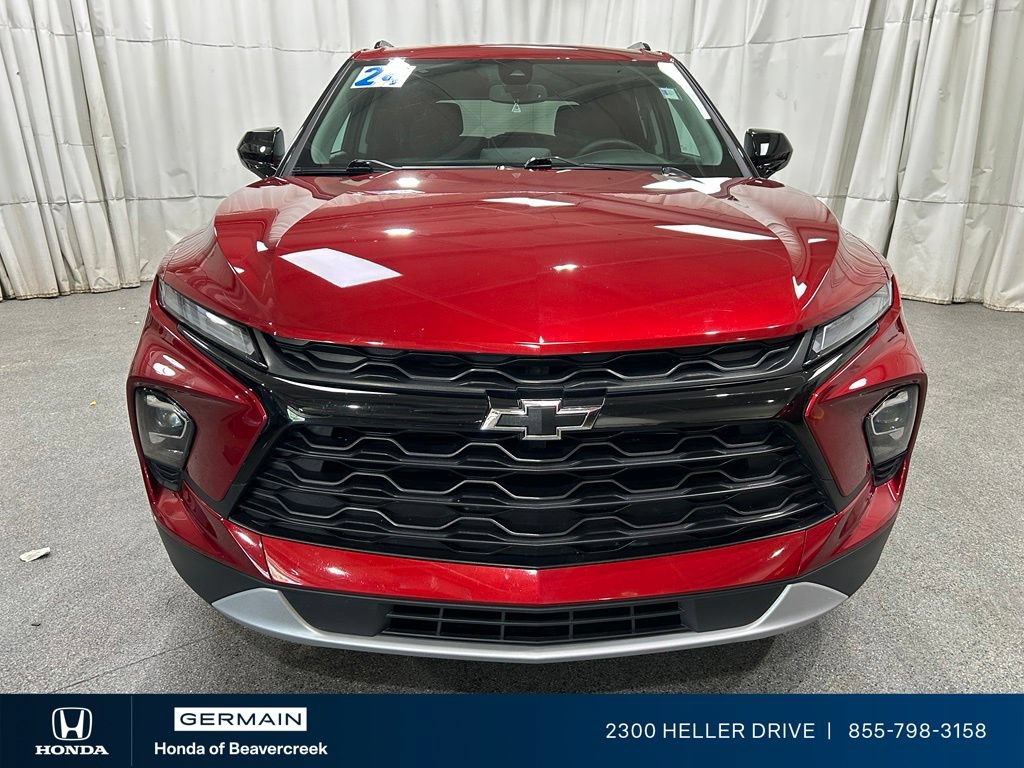 Used 2024 Chevrolet Blazer LT w/ Convenience Package AWD/4WD image 3