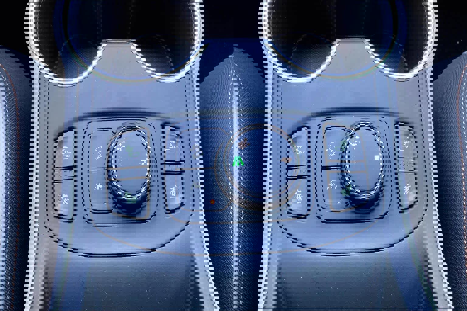 Used 2018 GMC Terrain SLT w/ Preferred Package image 29