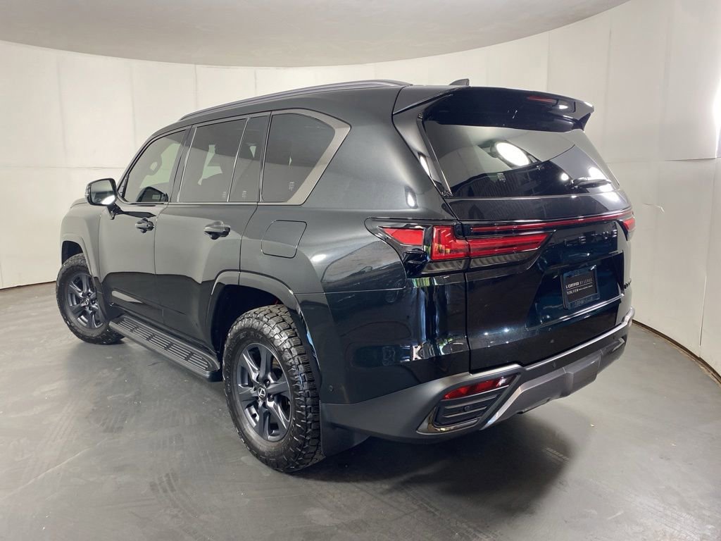 Certified 2025 Lexus LX 700h Overtrail w/ Accessory Package (Z1) AWD/4WD image 10
