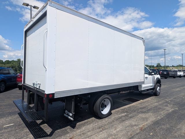 New 2026 Ford F550 4x4 Regular Cab Super Duty image 9