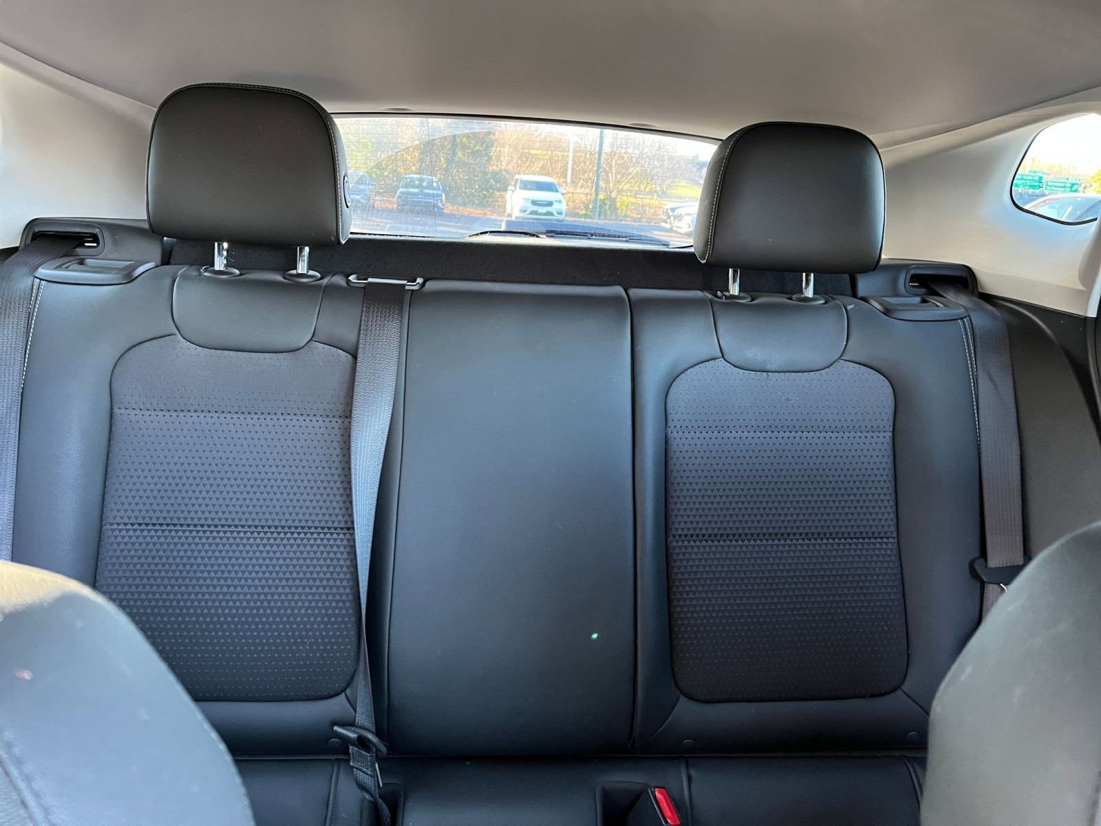 Used 2025 Chevrolet Trax LT w/ LT Convenience Package image 37