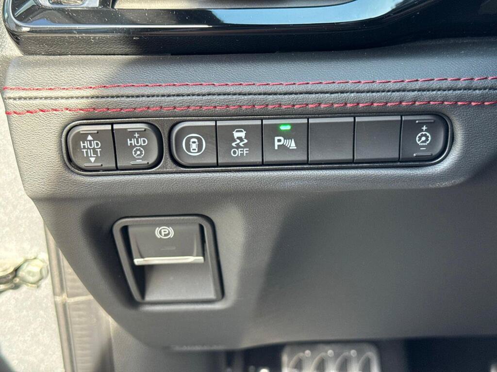 Used 2024 Acura MDX Type S AWD/4WD image 16