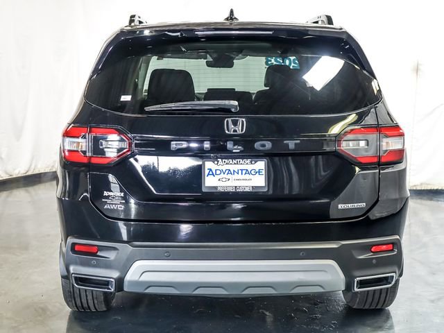 Used 2023 Honda Pilot Touring image 8
