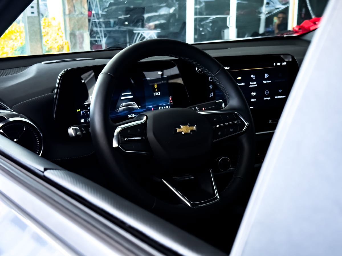Used 2025 Chevrolet Equinox LT image 29