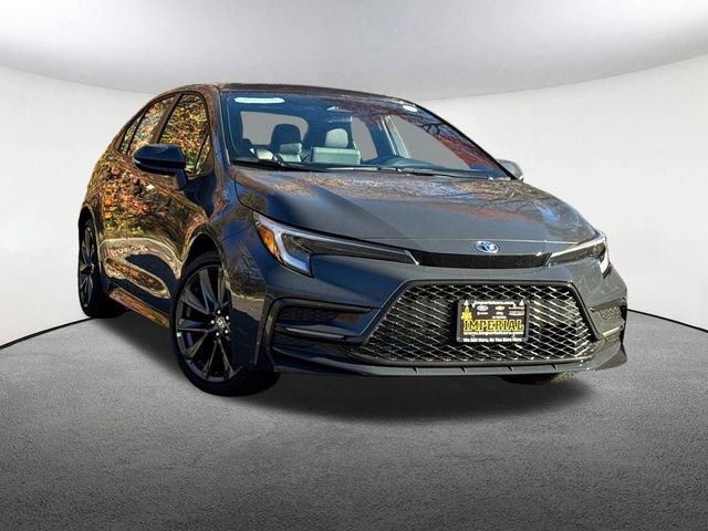 New 2026 Toyota Corolla XSE image 2