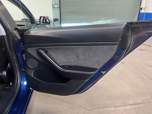 Used 2021 Tesla Model 3 Long Range image 15