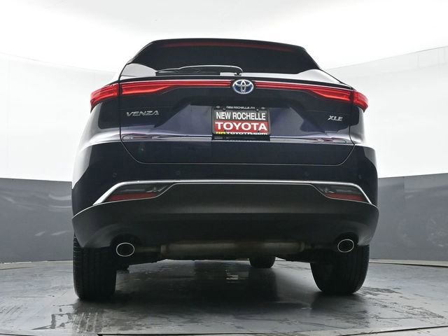 Used 2024 Toyota Venza XLE AWD/4WD image 34