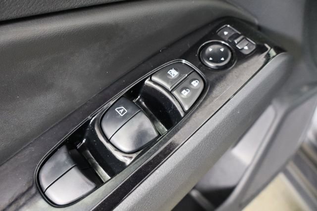 Used 2023 Nissan Altima 2.5 SV FWD image 22