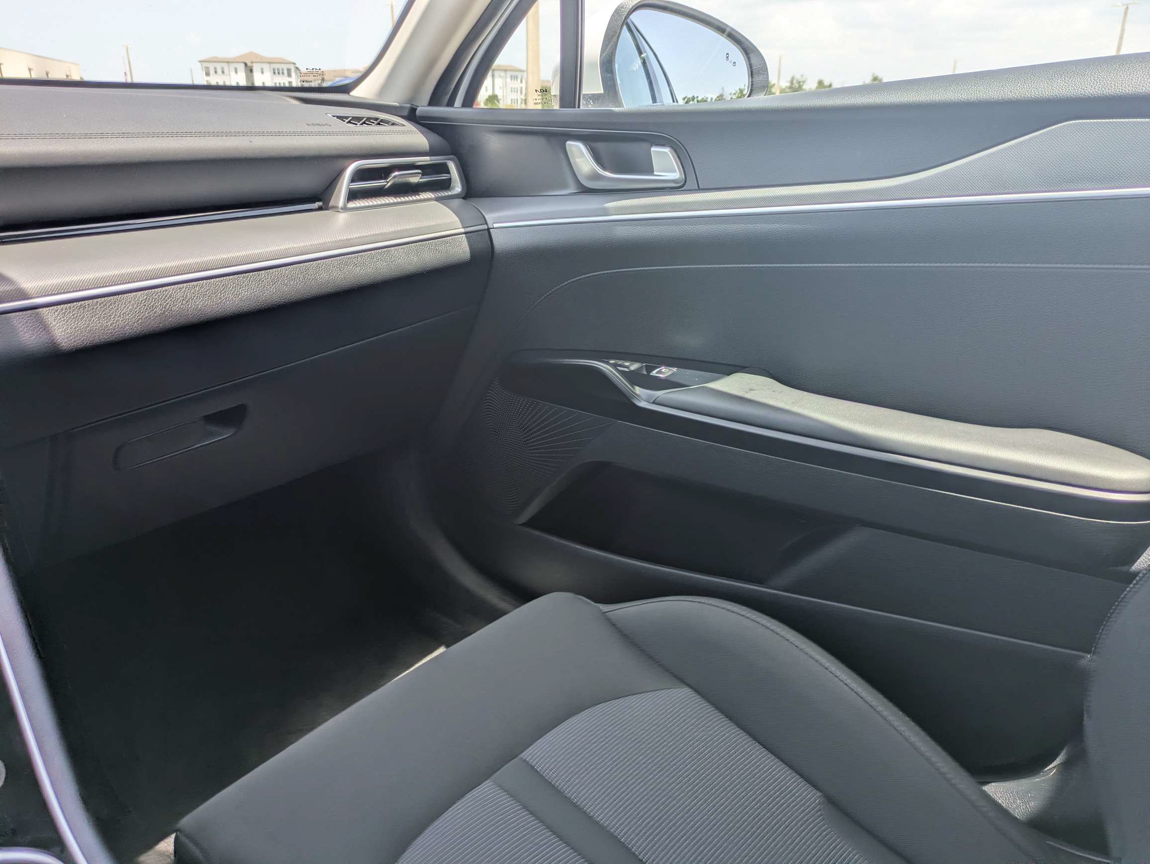 Certified 2022 Kia K5 LXS FWD image 17