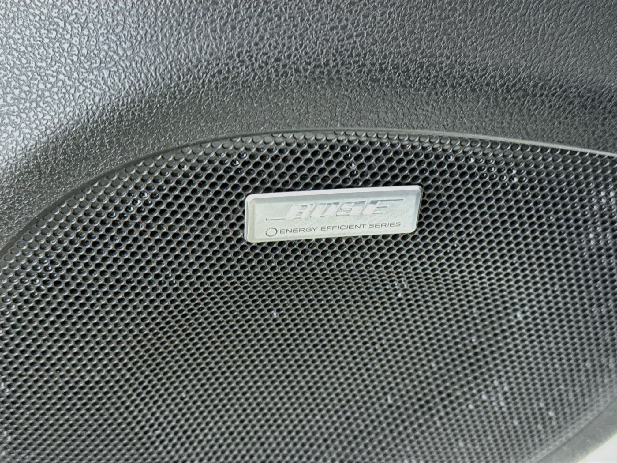 Used 2018 Nissan Leaf SL w/ SL Technology Package FWD image 4