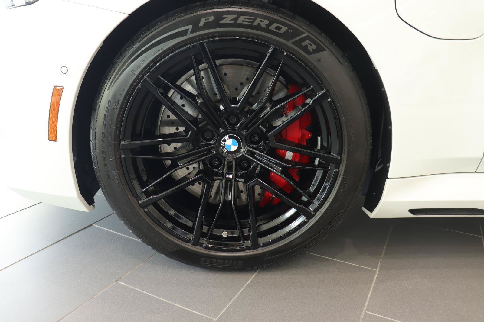 Used 2026 BMW M5 w/ Carbon Package AWD/4WD image 22