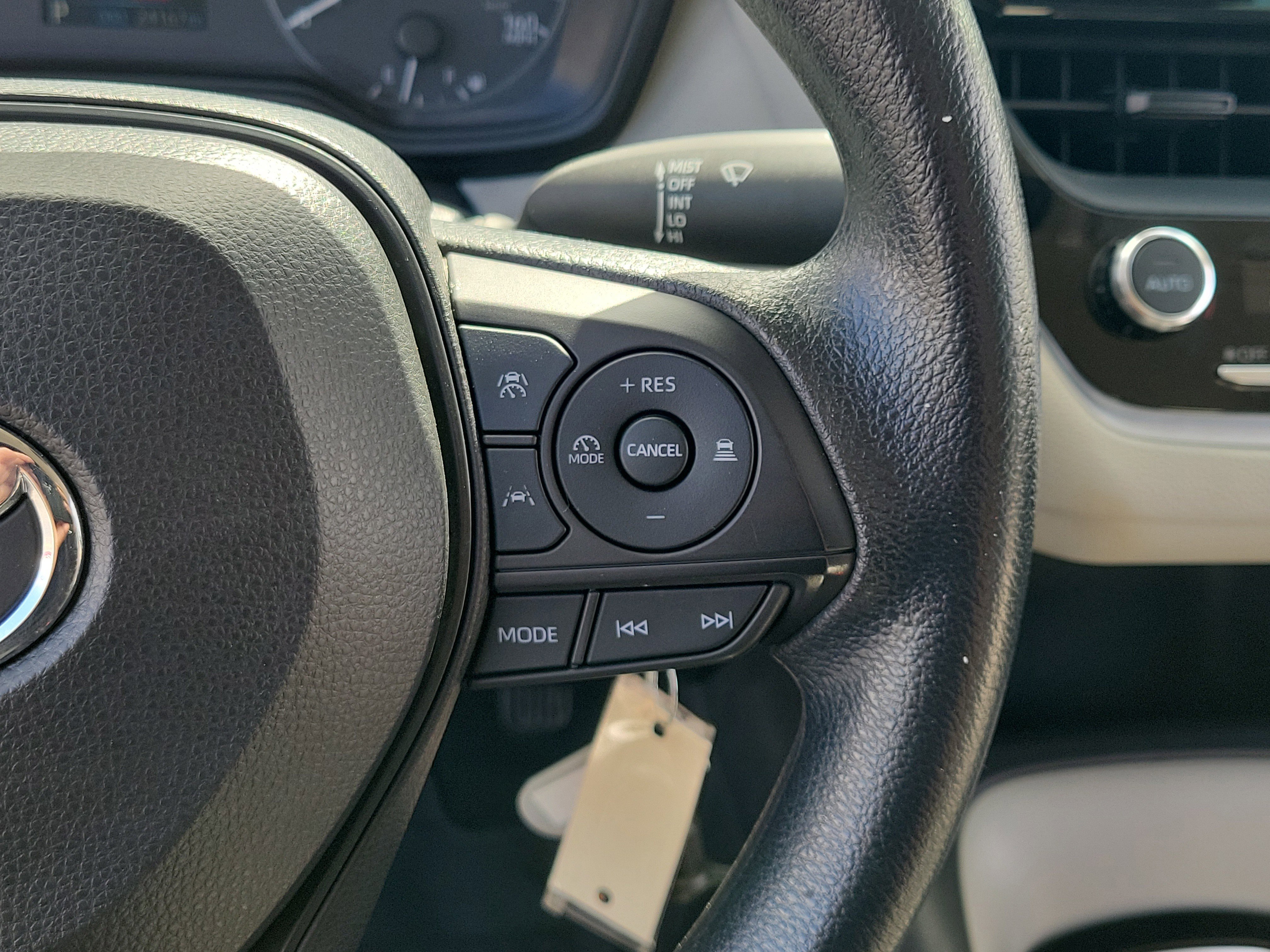 Certified 2023 Toyota Corolla LE FWD image 23