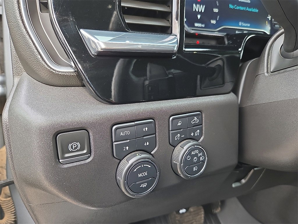 Used 2024 Chevrolet Silverado 1500 LT Trail Boss w/ LT Trail Boss Premium Package image 15