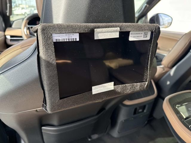 New 2026 Lincoln Navigator L Black Label image 19